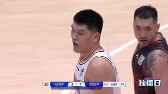 侯沛佐致命失误送贾明儒长两分绝杀  山西终结山东主场11连胜