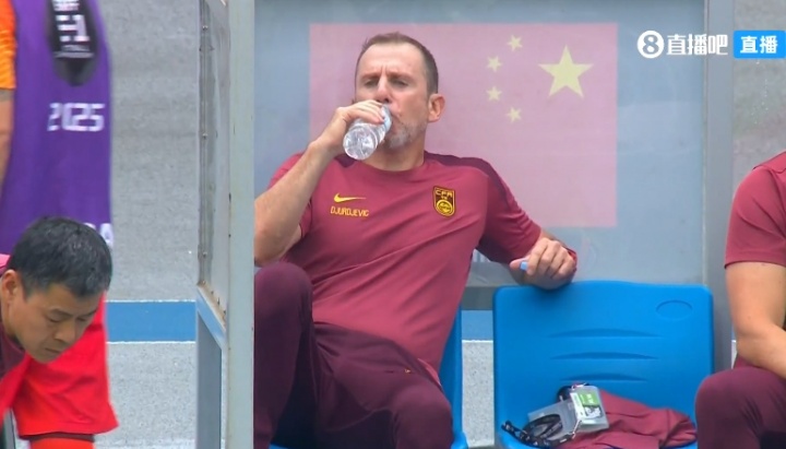久尔杰维奇东亚杯后将卸任,中国足协已同步开启国足新帅选聘工作