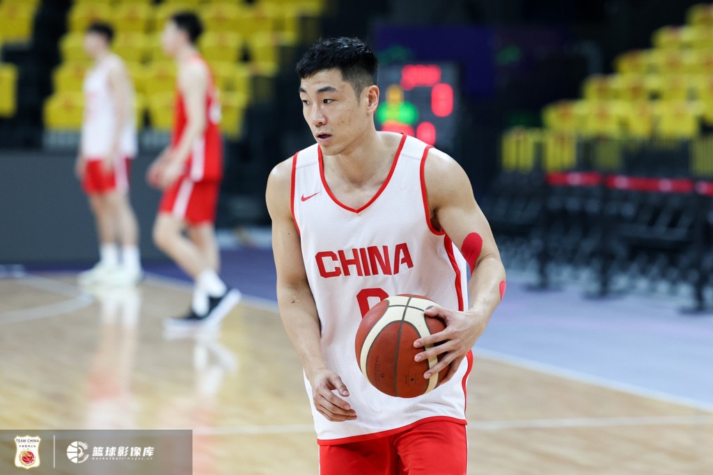 媒体人:印度无归化进攻很混乱 助攻率接近50%的中国男篮很久未见